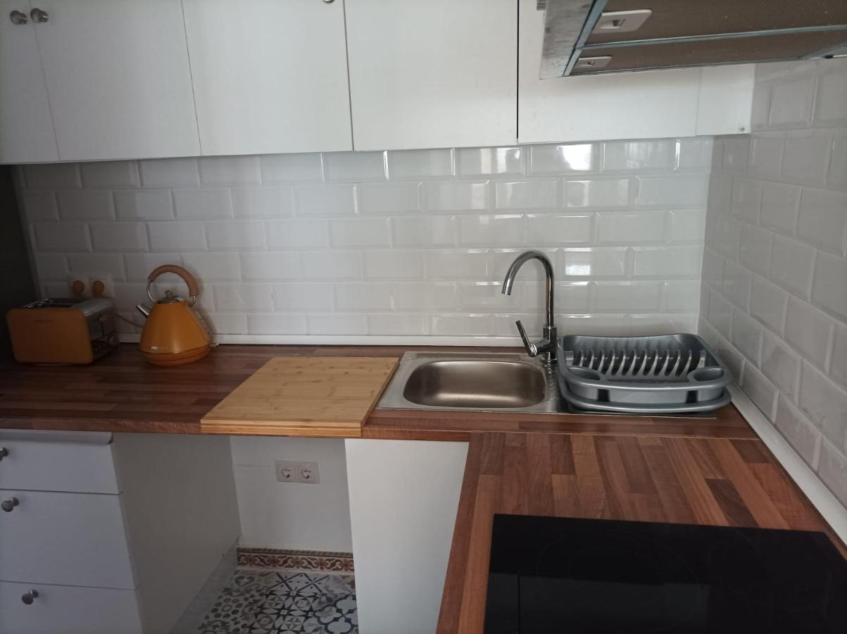 Apartamento Cool! 5' To Metro. 15' To Center/beach By Metro.